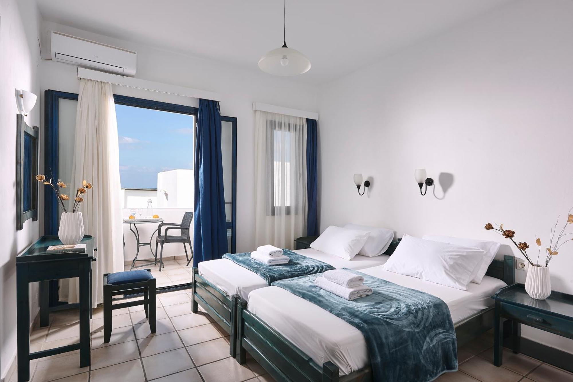 Eva Suites & Apartments Agia Marina Cameră foto