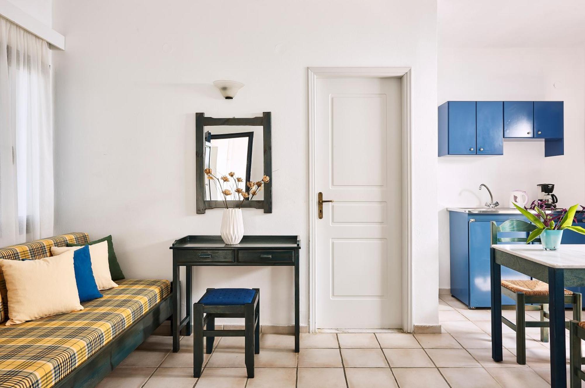 Eva Suites & Apartments Agia Marina Cameră foto