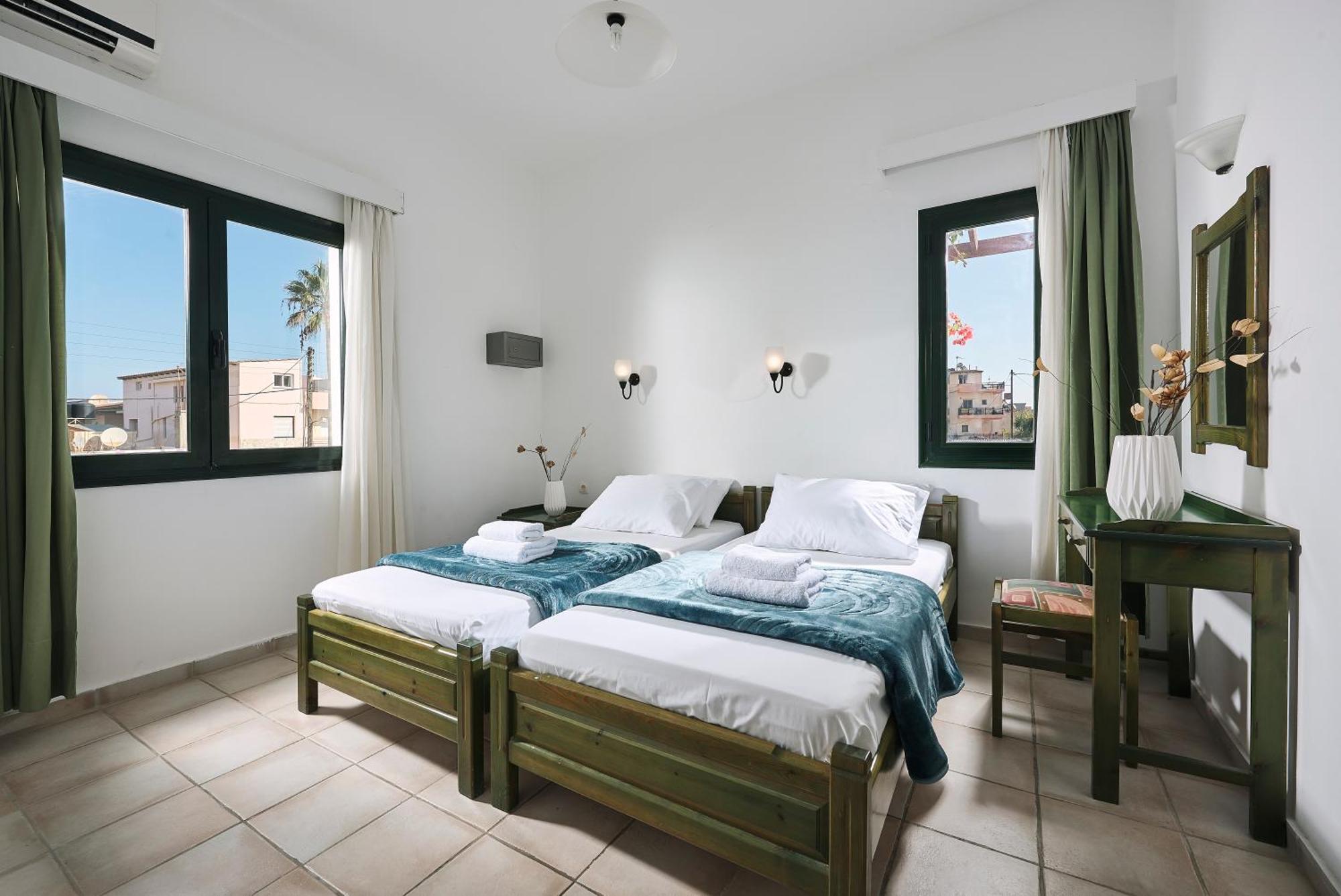 Eva Suites & Apartments Agia Marina Cameră foto