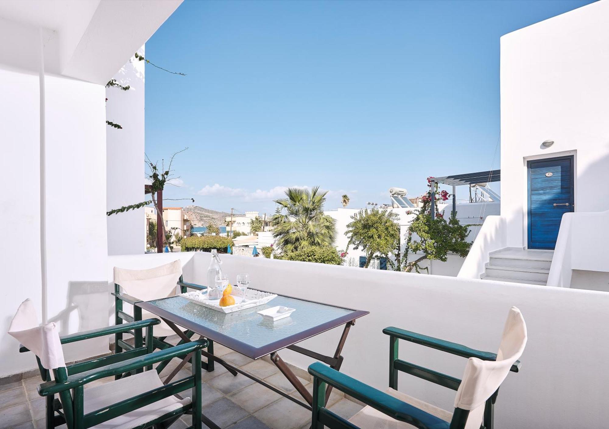 Eva Suites & Apartments Agia Marina Cameră foto
